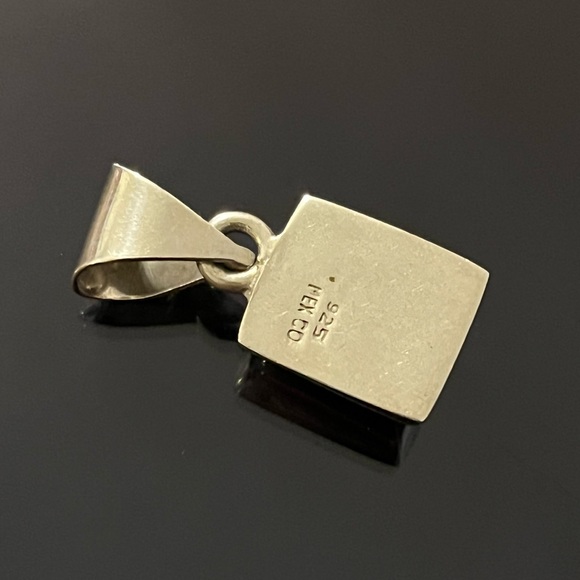 Sterling Silver Red Jasper Mexican Signed Pendant - Picture 6 of 9